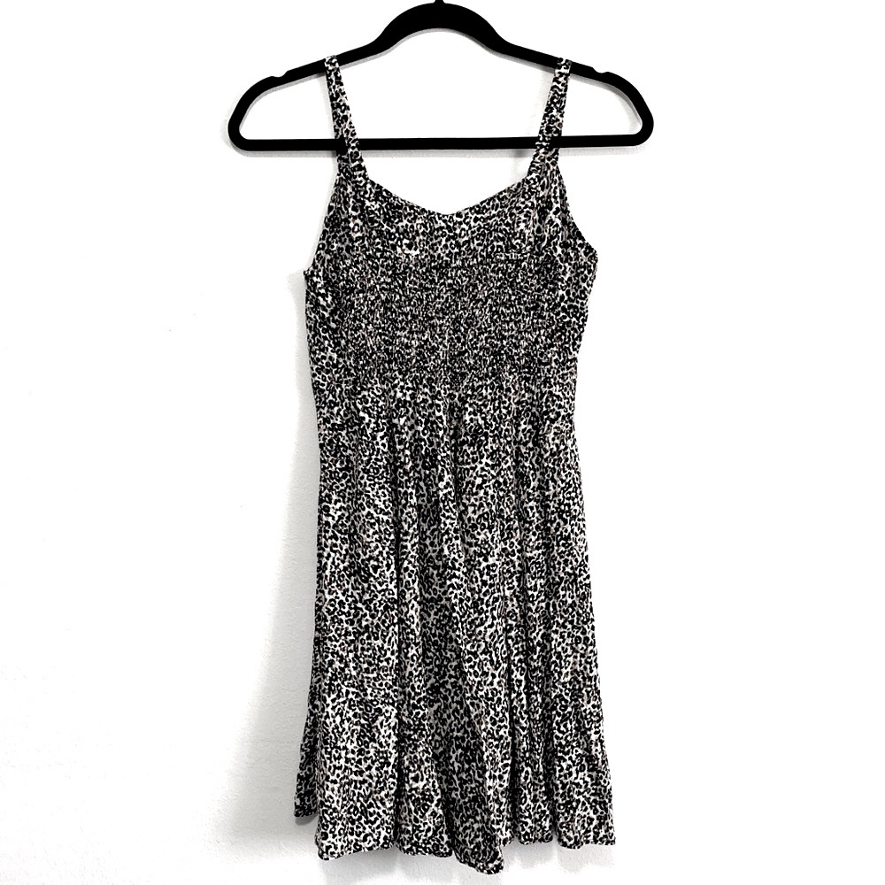 Old Navy Spotted Print Mini Dress - Picture 2 of 5